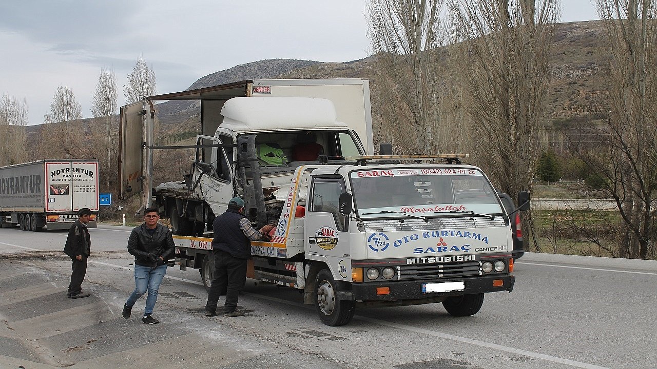 Çay’da Trafik Kazası