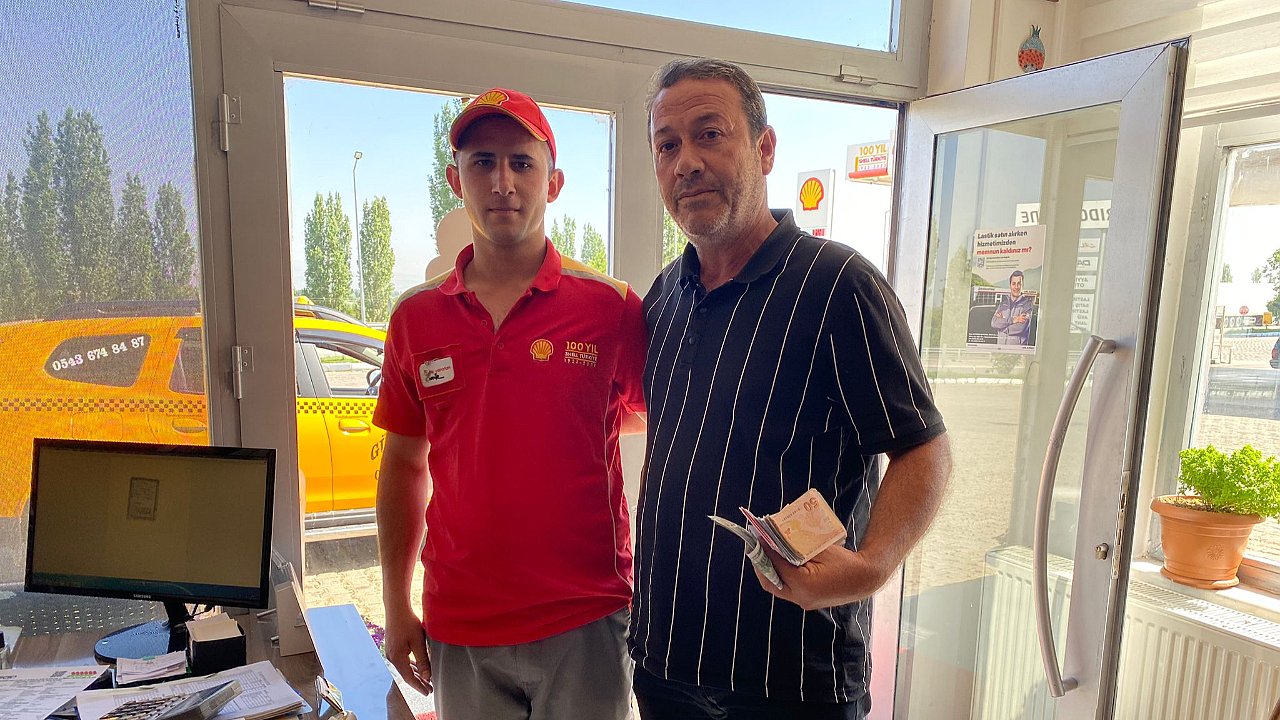 İNSANLIK ÖLMEMİŞ