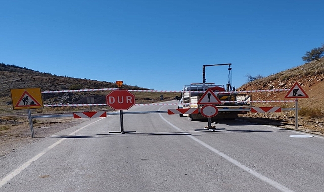 Çay-Yalvaç Yolu Trafiğe Kapatıldı