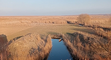 Eber Gölü Yaşasın Hareketi Basın Açıklaması Yaptı. 