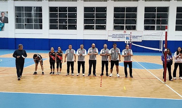 Voleybol Turnuvası Başladı