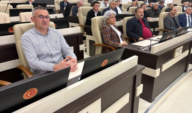 İyi Parti İl Genel Meclis Üyesi Türk Çay ilçesindeki çiftçilerin sorunlarını dile getirdi.