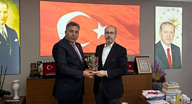 Ak Parti Heyetinden Sağlık Müdürüne Ziyaret