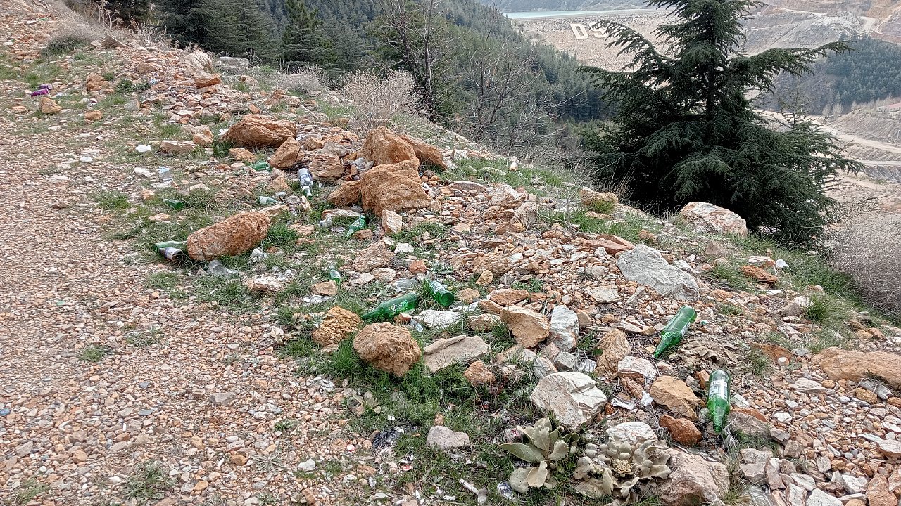 Baraj Yolu Değil Çöp Yolu