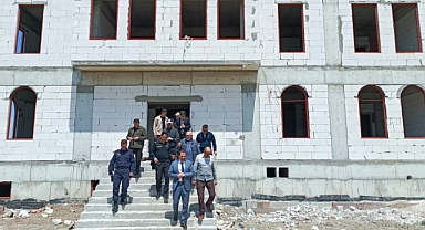 Kaymakam Türker Emniyet Binasında İncelemelerde Bulundu