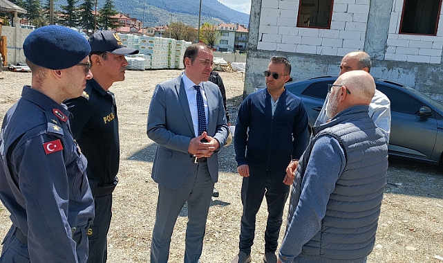 Kaymakam Türker Emniyet Binasında İncelemelerde Bulundu