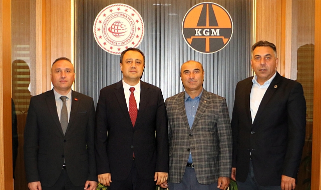 Çay İçin Yollara Düştüler