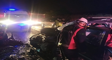 Çayda Trafik Kazası 2 Ölü 4 Yaralı